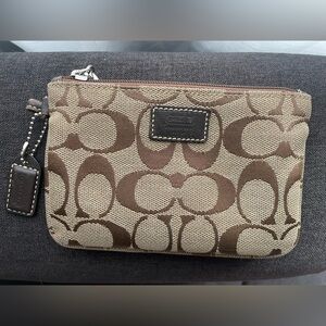GUC Coach wristlet